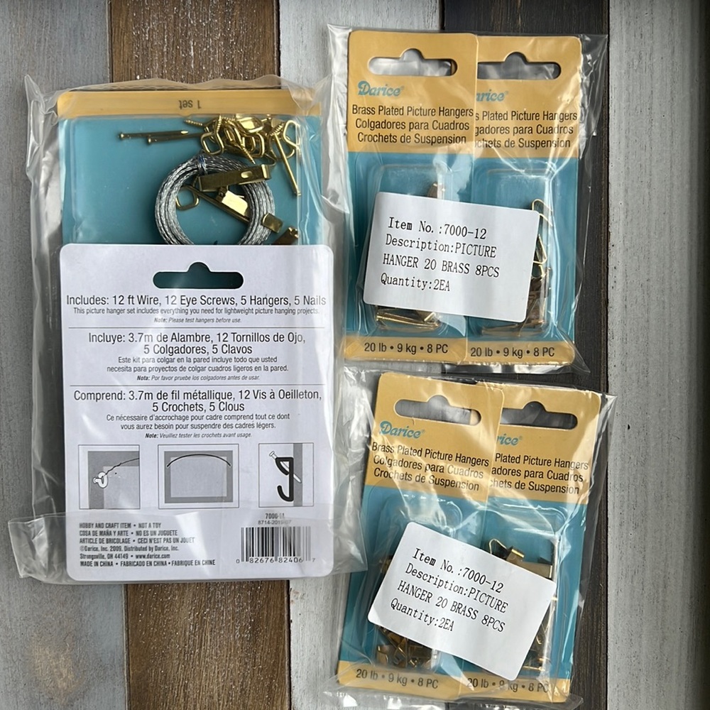 Darice Picture Hanging Set Assorted Hooks & Wire Set & Picture Hanger